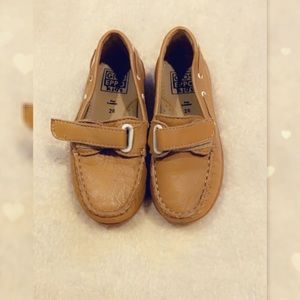 Gioseppo leather loafers kids